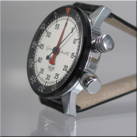 Game-Master Wrist Timer | OnTheDash